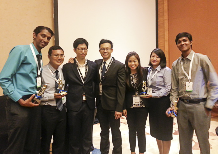 Subnero team receiving the Most Disruptive Innovation Award at SIWW 2014